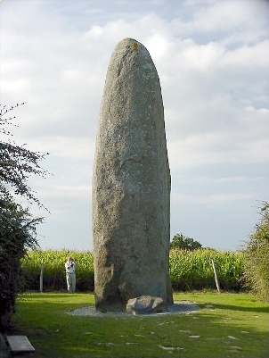 El Menhir du Champ Dolent, Dol de Bretagne.