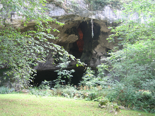 Cuevas de Sara